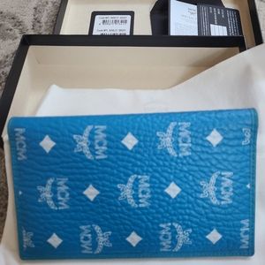ATHENTIC MCM blue wallet and passport holder